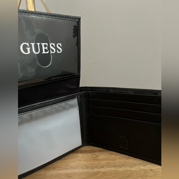 Guess Black Leather Wallet - Picture 5 of 6